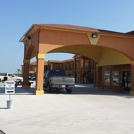 Texan Inn And Suites Tilden Eksteriør billede